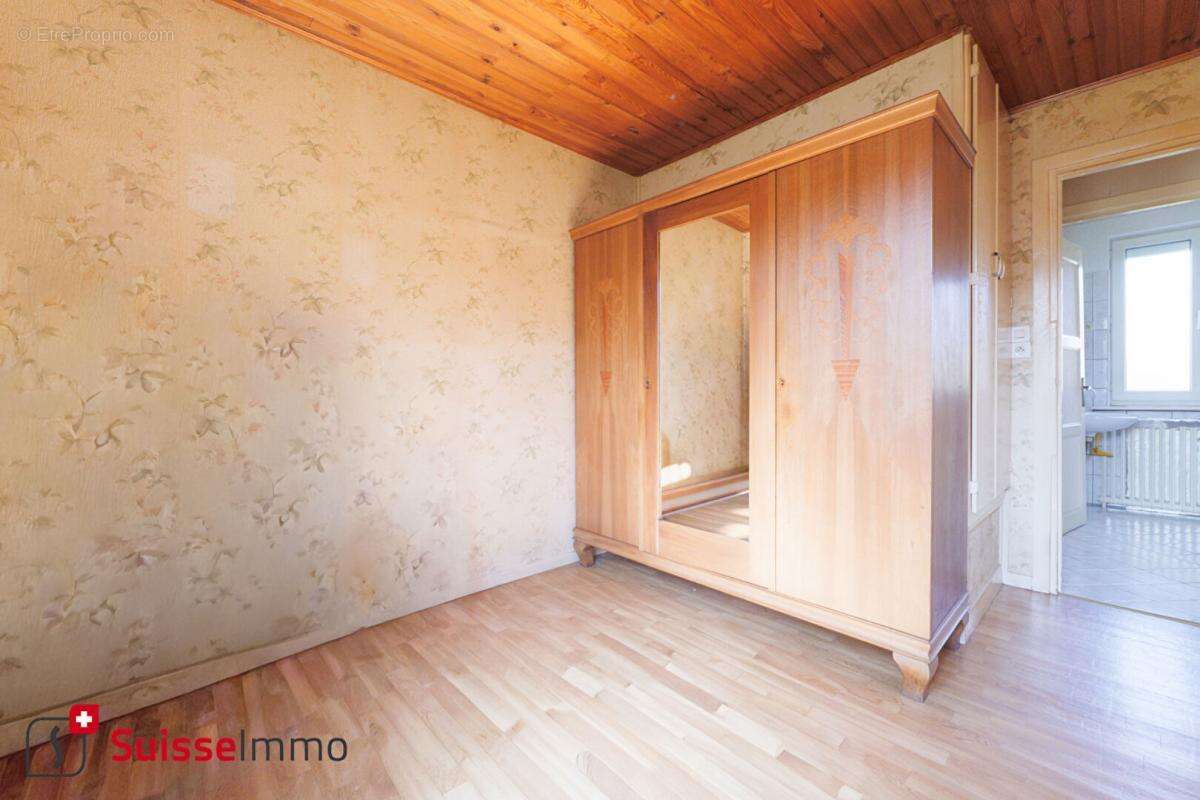 Maison à GRAND-CHARMONT