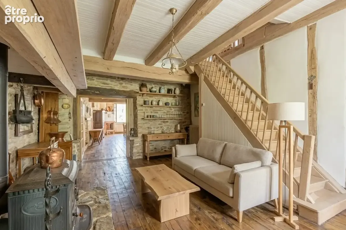 Maison 9 pièces 227 m² à vendre à Sauveterre-De-Rouergue (12800) - photo 7