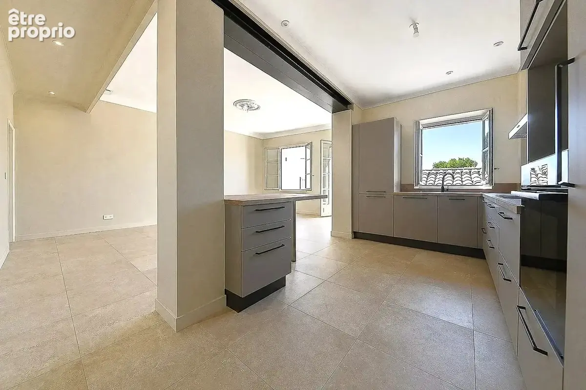 Uzès centre historique: Bel appartement de 91 m2 - photo 15