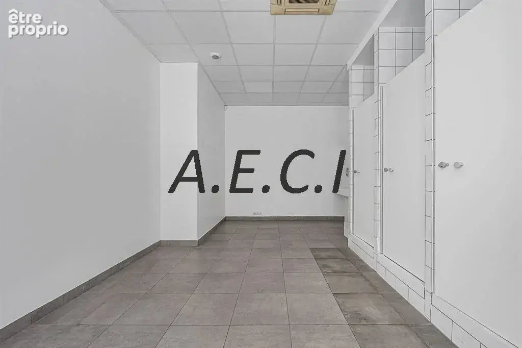Vente d'un local professionnel / commercial - Paris 17 - photo 7