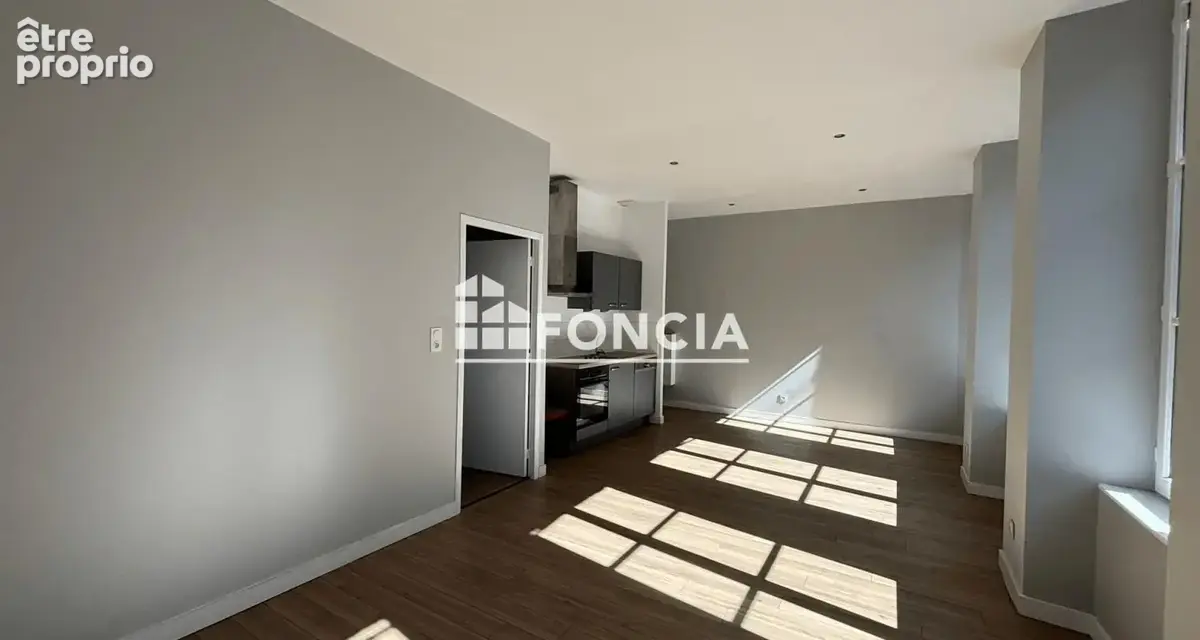 Appartement à SAINT-ETIENNE
