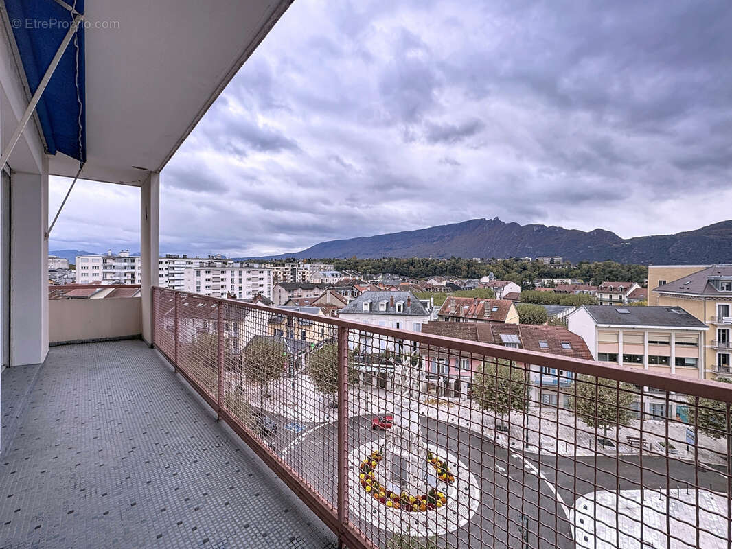 Appartement à AIX-LES-BAINS