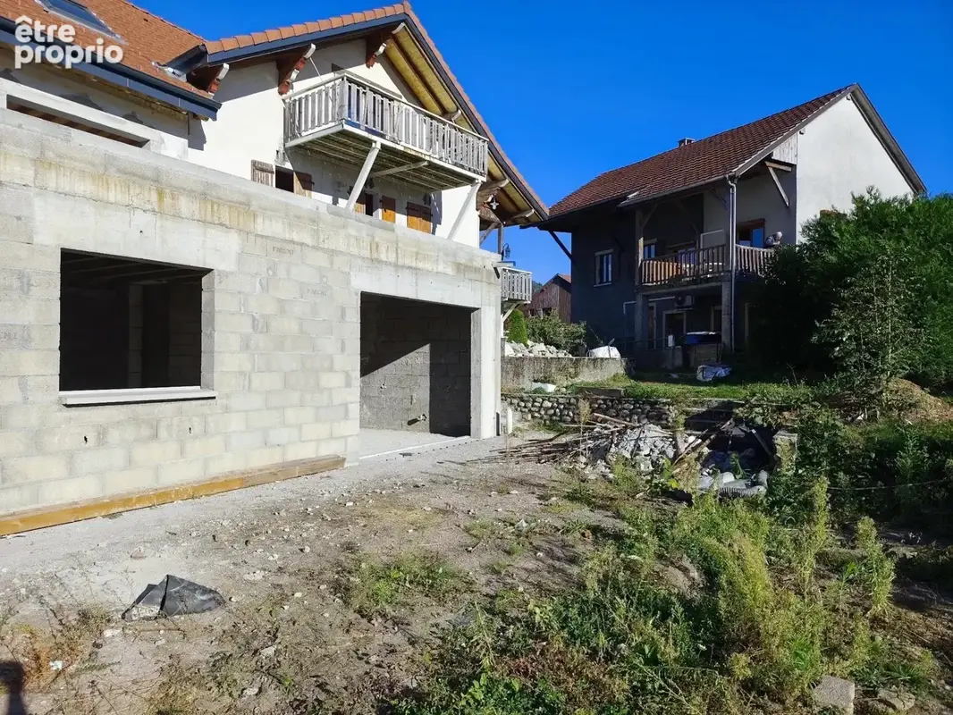 Appartement à VINZIER