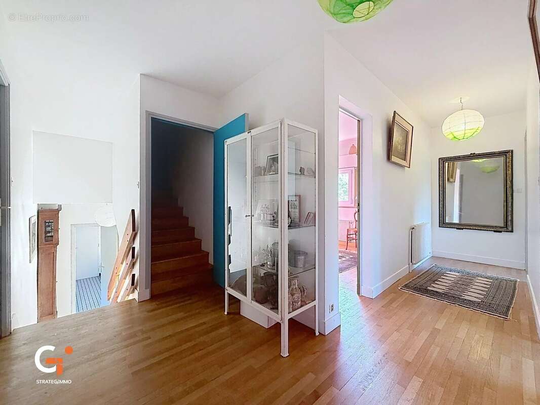 Maison d'architecte des années 70 - photo 12