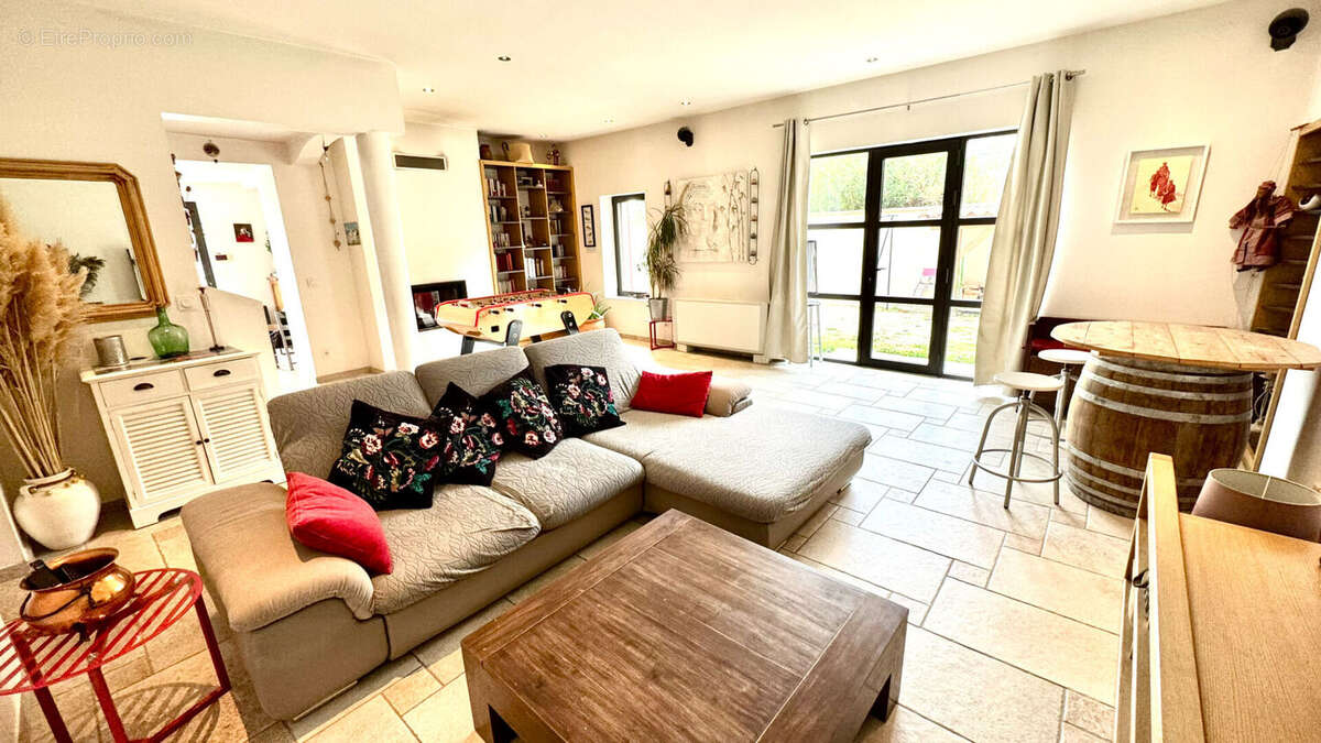 Maison à ALTHEN-DES-PALUDS