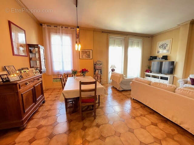 Appartement à ALES