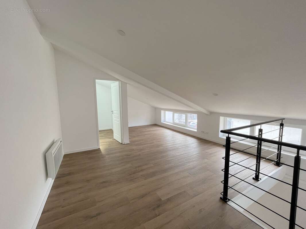 Maison à CARBON-BLANC