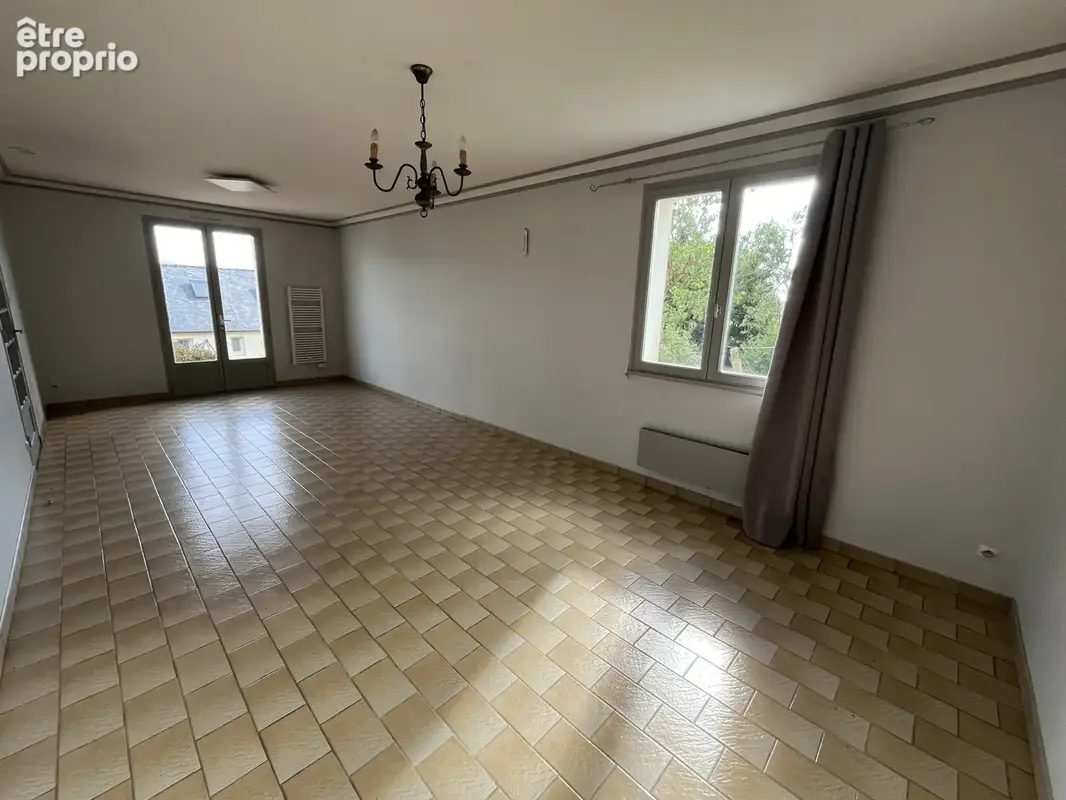 Maison de bourg - La-Chapelle-Fleurigné - photo 3