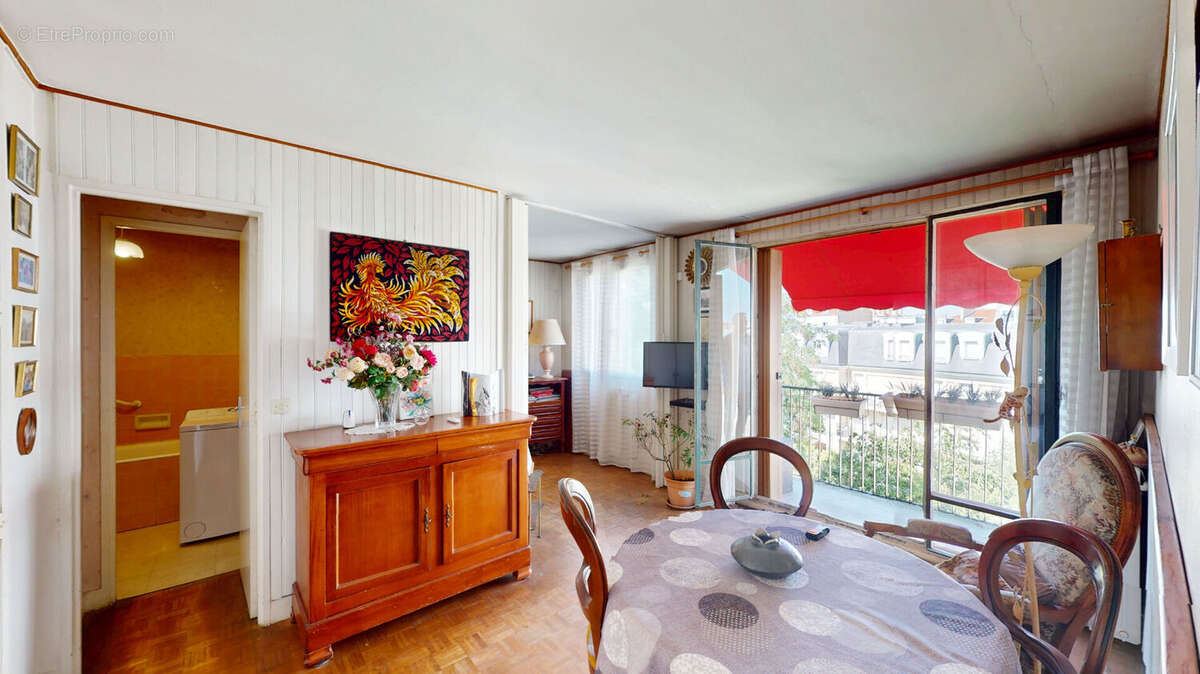 Appartement à MAISONS-ALFORT