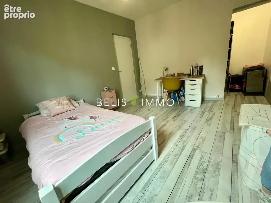 Maison 94 m² à Langeais  - photo 4