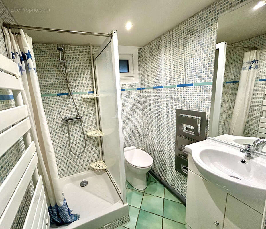 Maison à PARAY-VIEILLE-POSTE