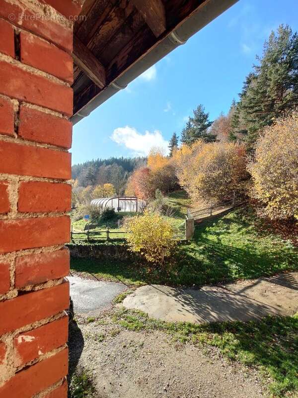 Maison à SAUVESSANGES