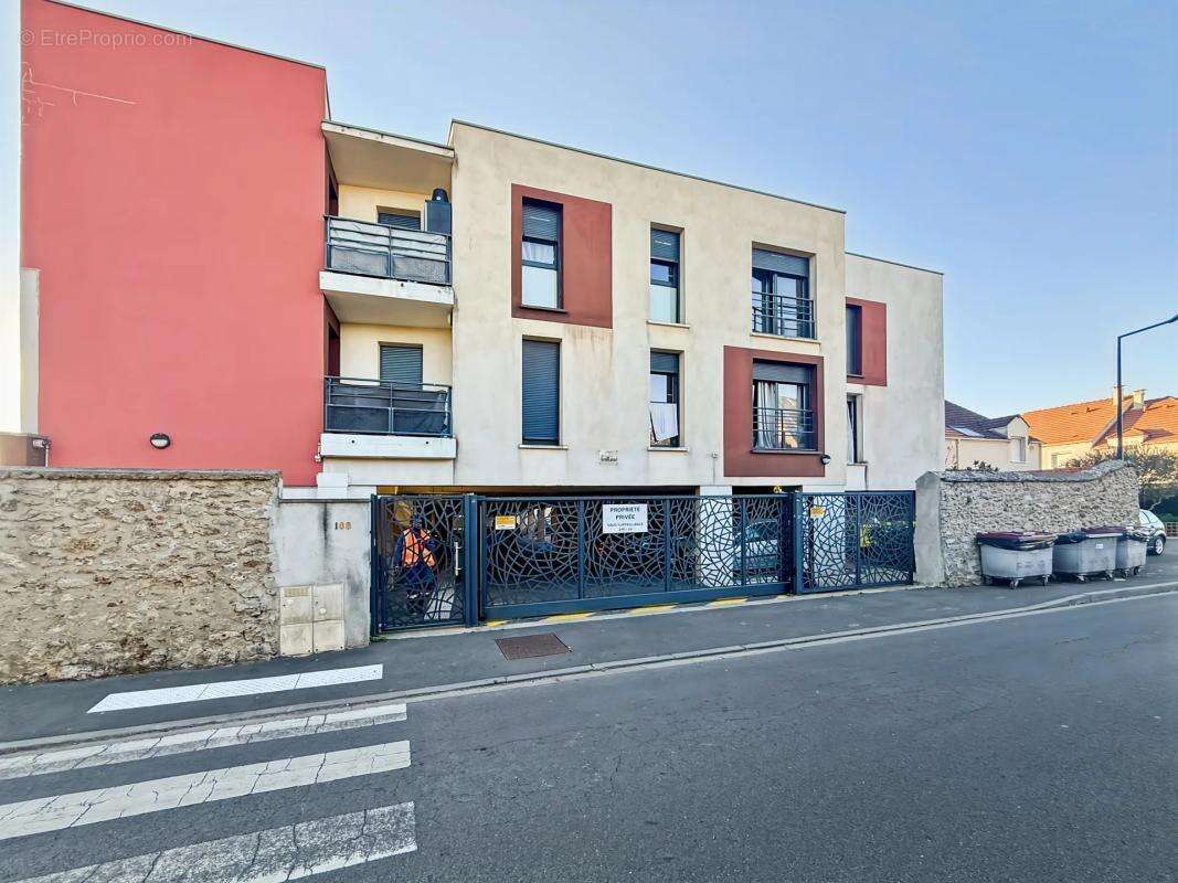 Appartement à RIS-ORANGIS