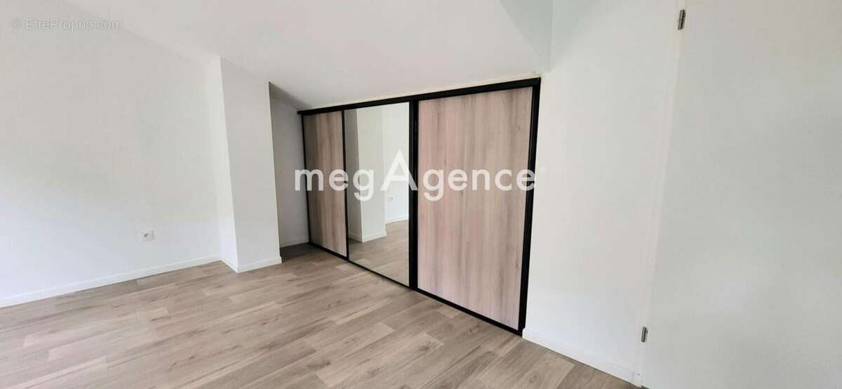 Maison à CHENNEVIERES-SUR-MARNE