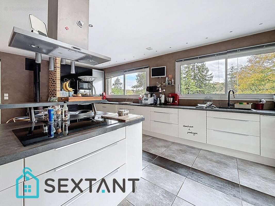 Maison à QUEVREVILLE-LA-POTERIE