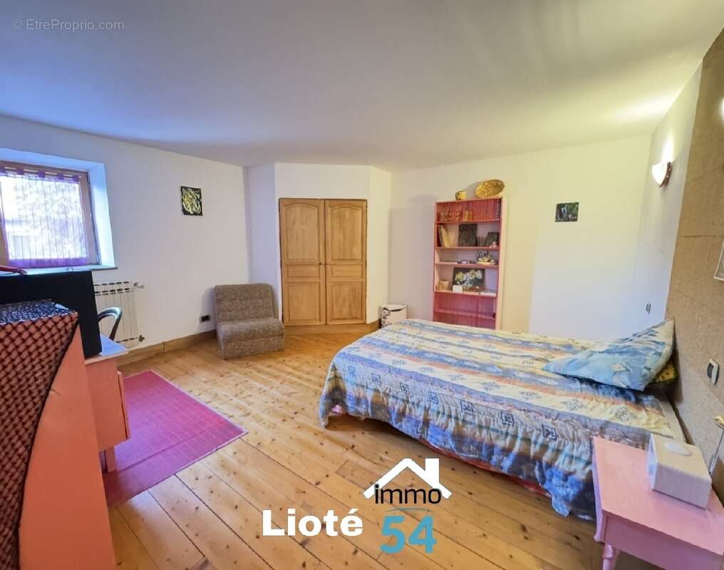 Maison 195 m² à Bremoncourt  - photo 11