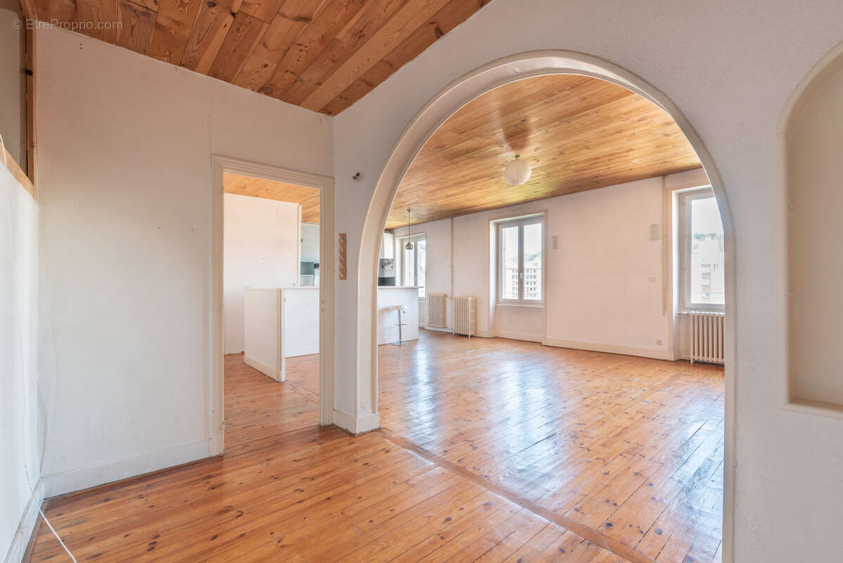 Appartement à LE PUY-EN-VELAY