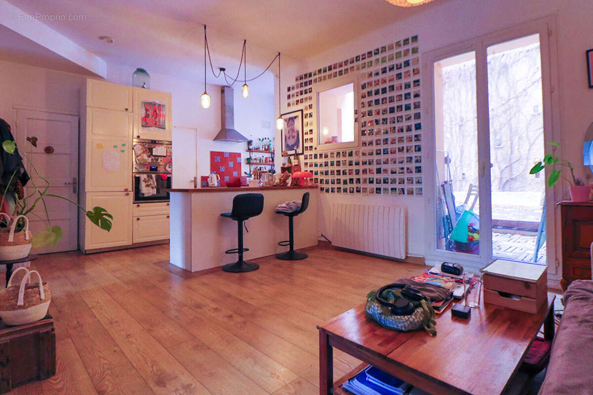 Appartement à MARSEILLE-7E