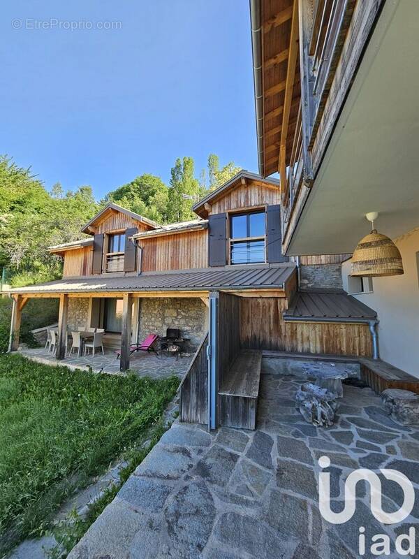 Photo 1 - Maison à SAINT-APOLLINAIRE