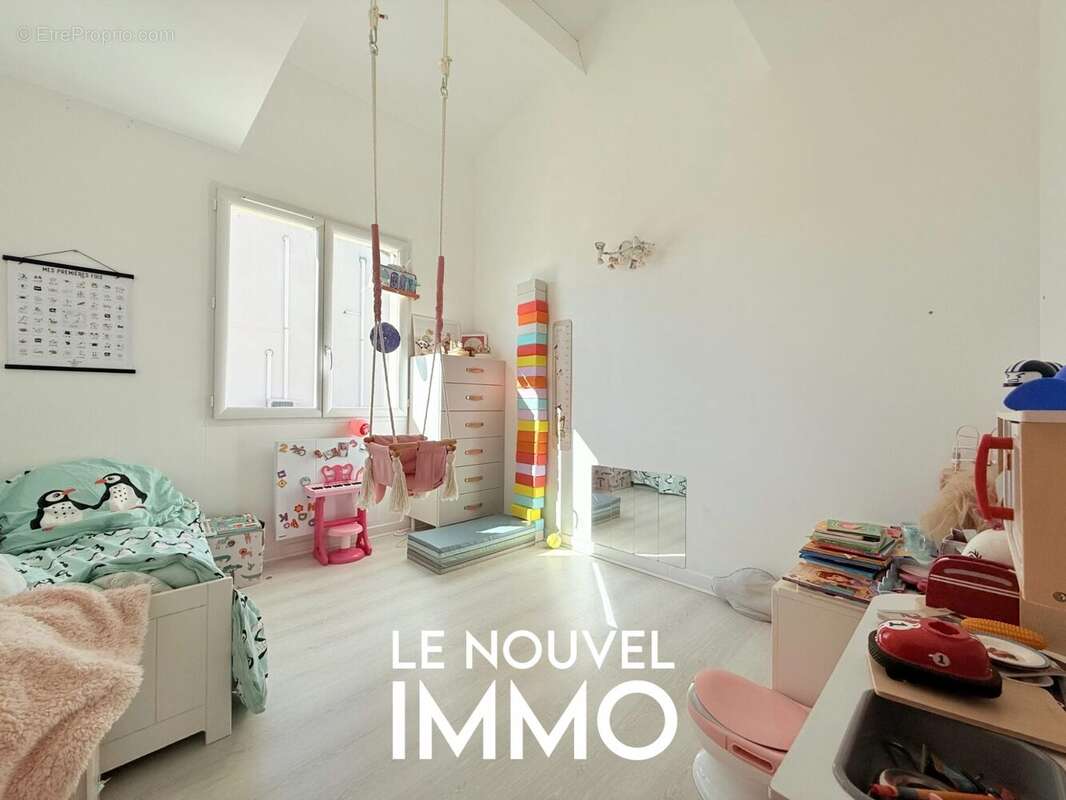 Maison à PELISSANNE