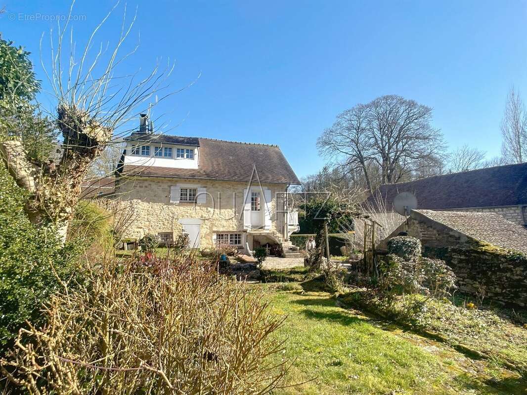 Maison à SERAINCOURT