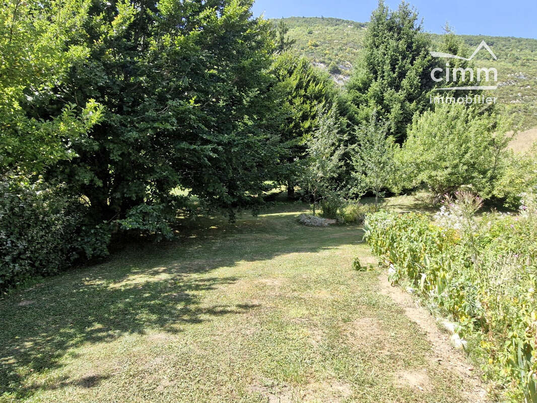 Maison à VASSIEUX-EN-VERCORS