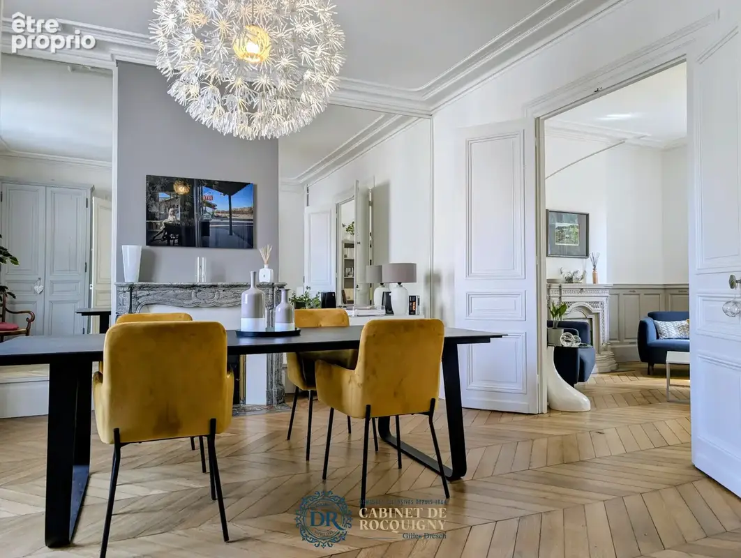 A vendre maison bourgeoise orleans quartier theatre - photo 2