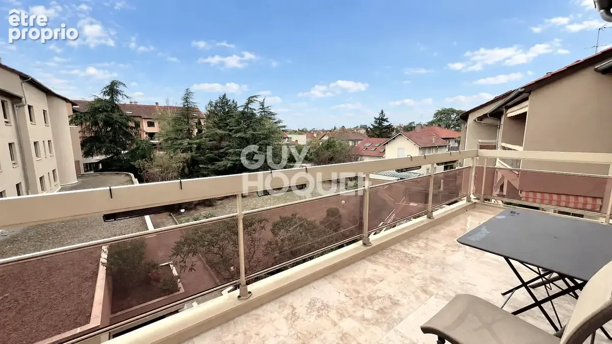 Appartement à LYON-5E