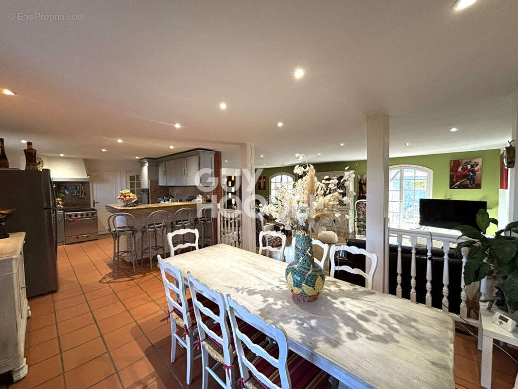 Maison à TOURNEFEUILLE