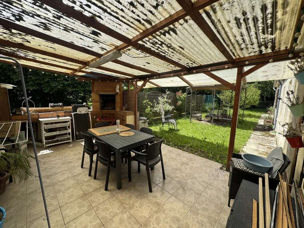 Maison à PISSY
