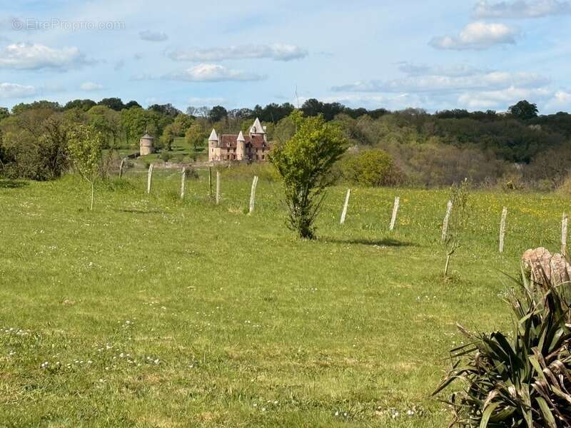 Maison à FRESSELINES