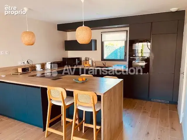 Maison 7 pièces 150 m² à vendre à La Couronne (16400) - photo 3