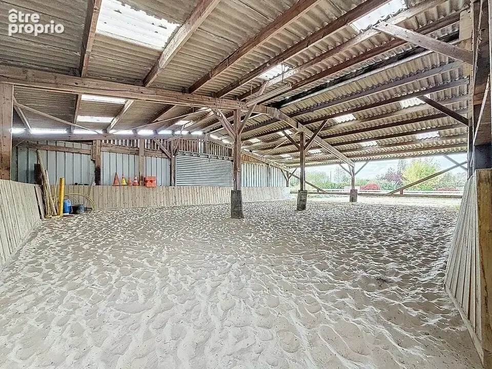 1056 m² à Franqueville-Saint-Pierre  - photo 6