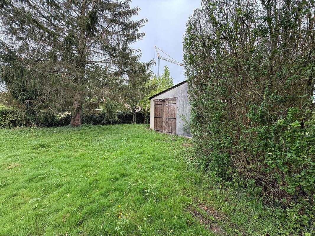 Terrain à BLETTERANS