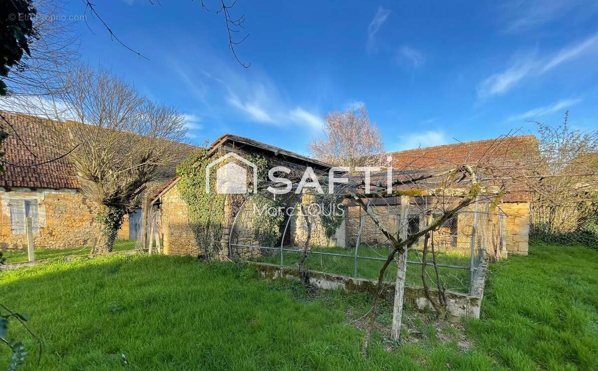 Maison 263 m² à Calviac-En-Perigord  - photo 8