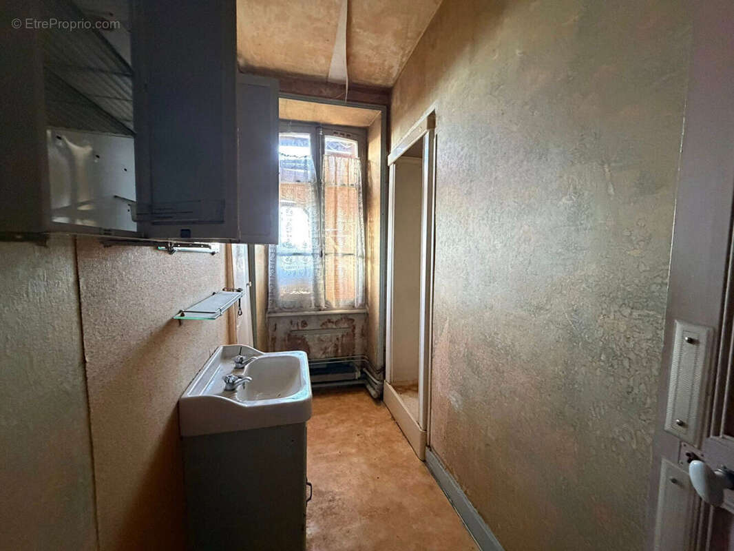 Maison à CHATEAUPONSAC