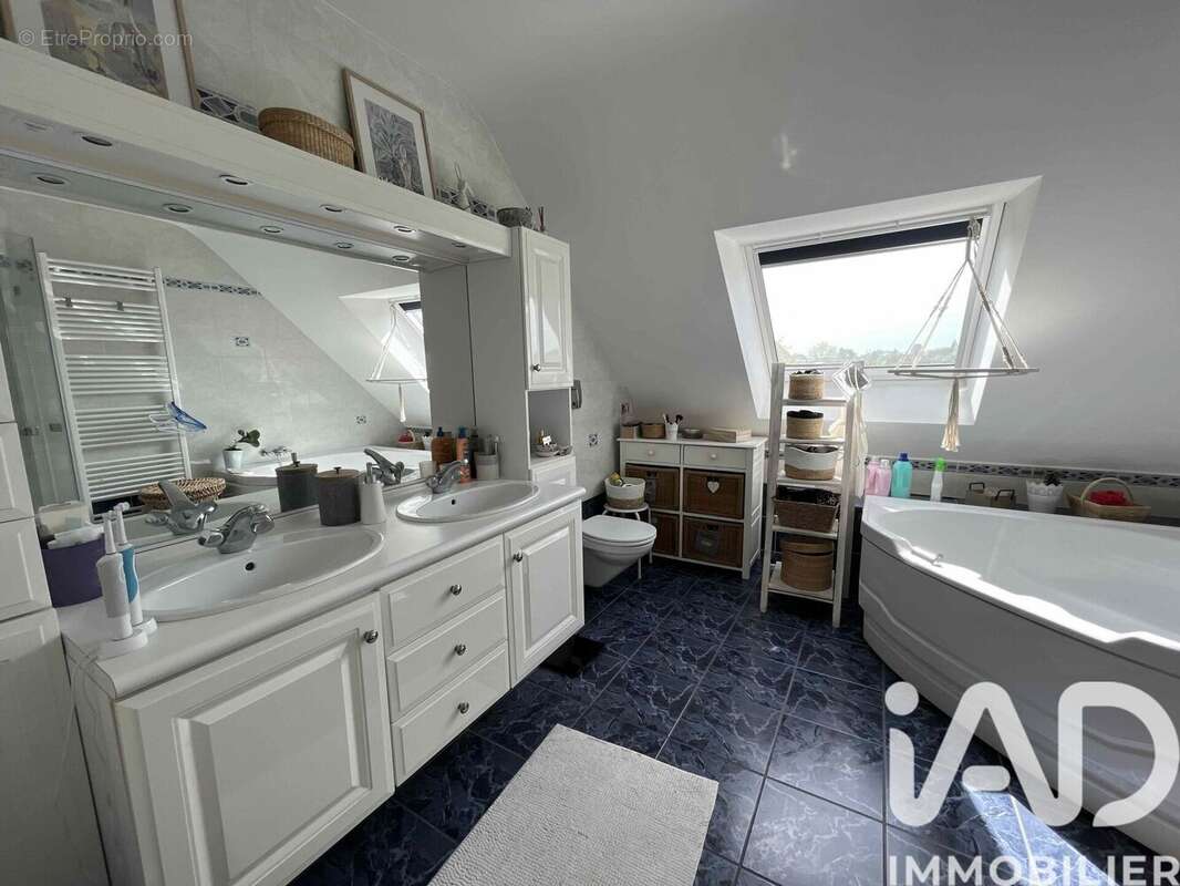 Photo 9 - Maison à BALLAN-MIRE