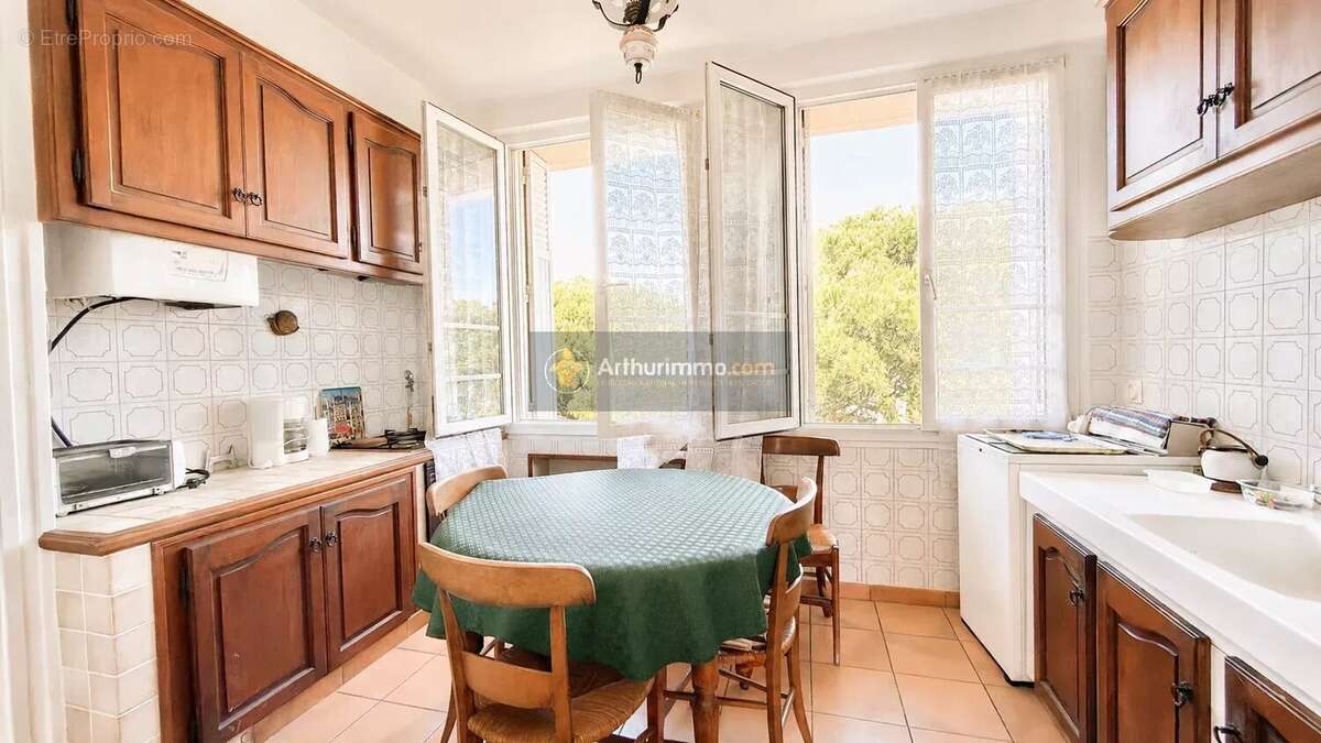 Appartement à FREJUS