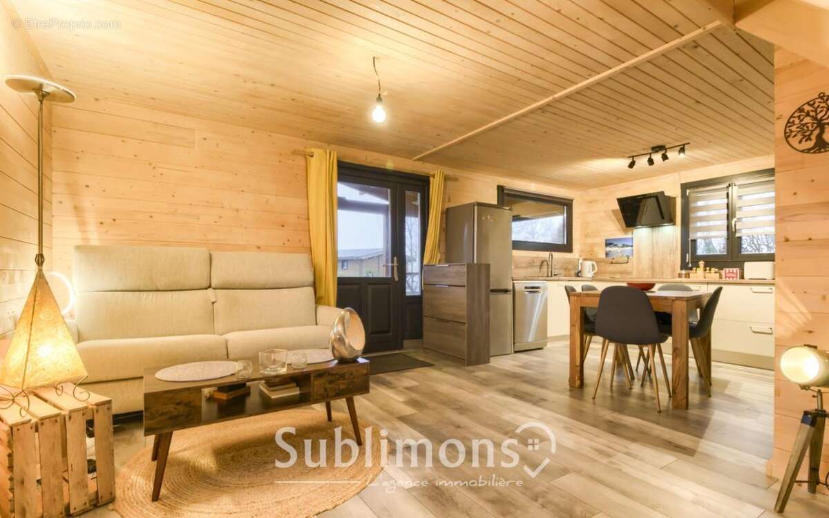 Maison à SULNIAC