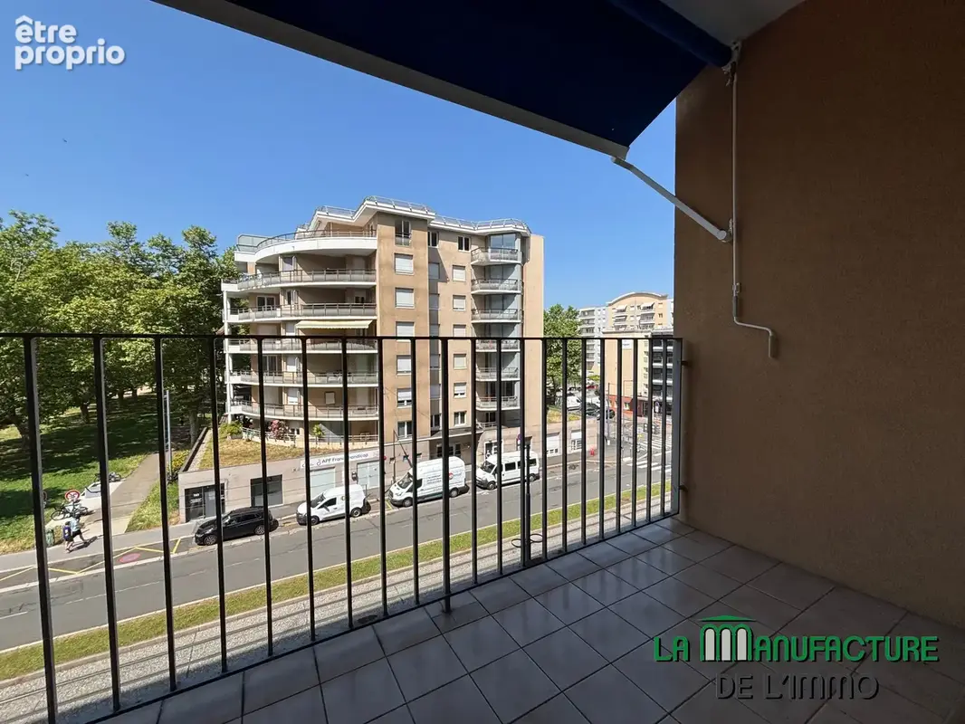 Saint etienne bergson grouchy la terrasse - appartement 3 pieces 64.22m2 + balcon et parking collectif - photo 3