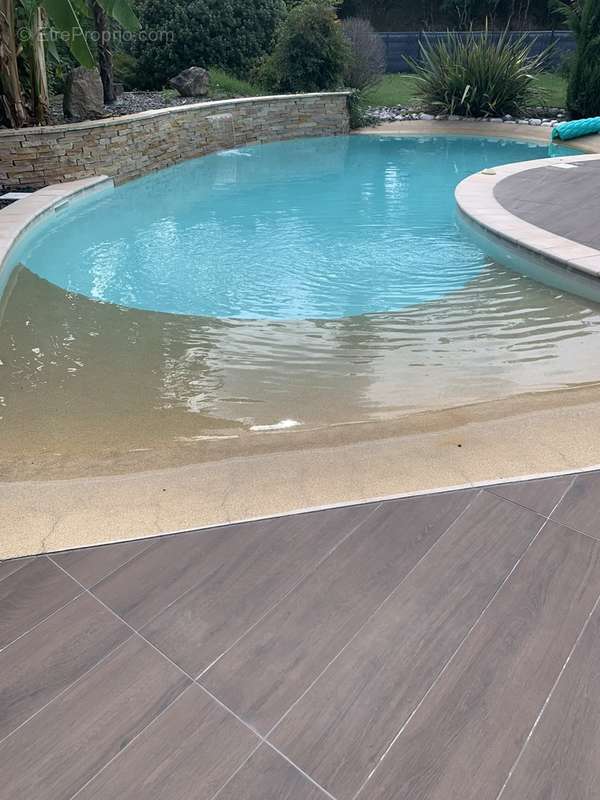 Maison à AUCAMVILLE