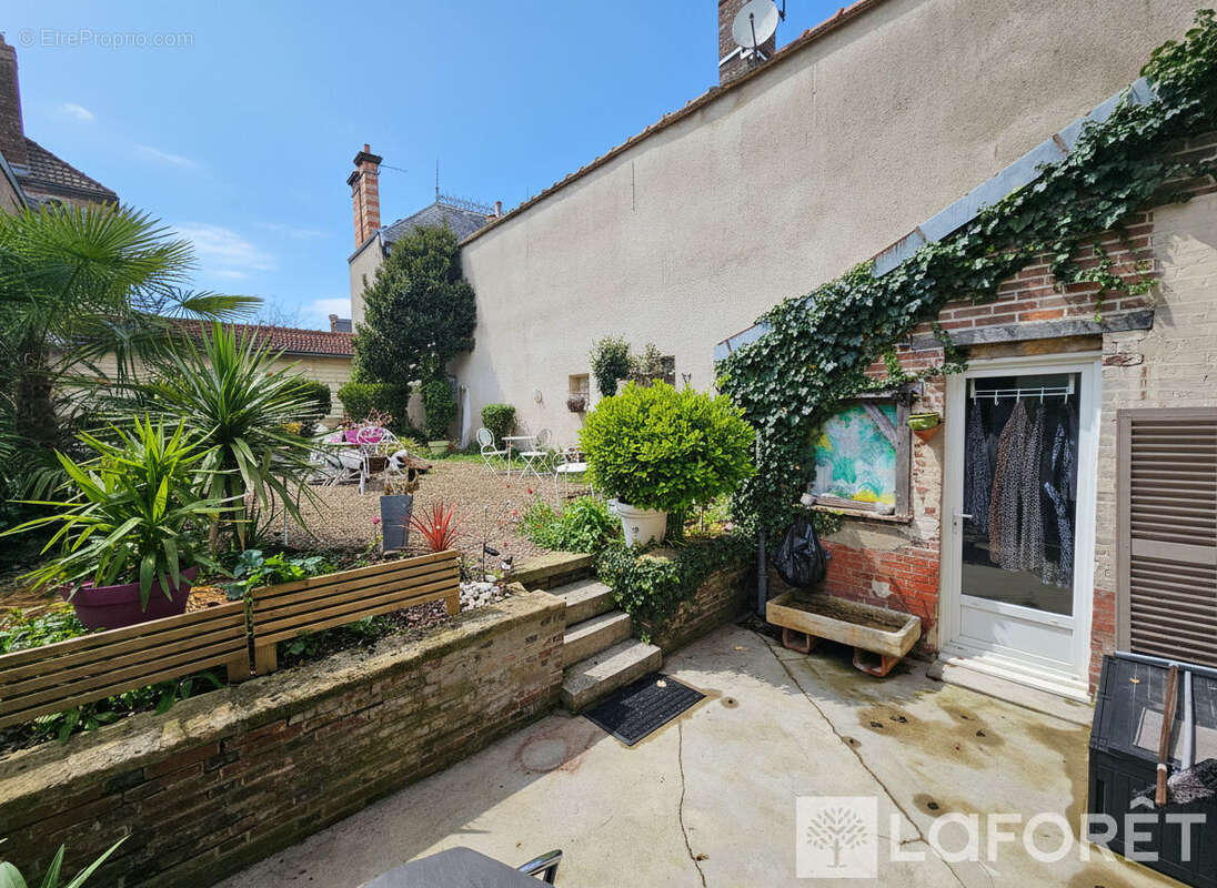 Appartement à ROMILLY-SUR-SEINE