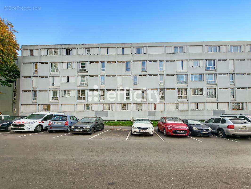 Appartement à SARCELLES