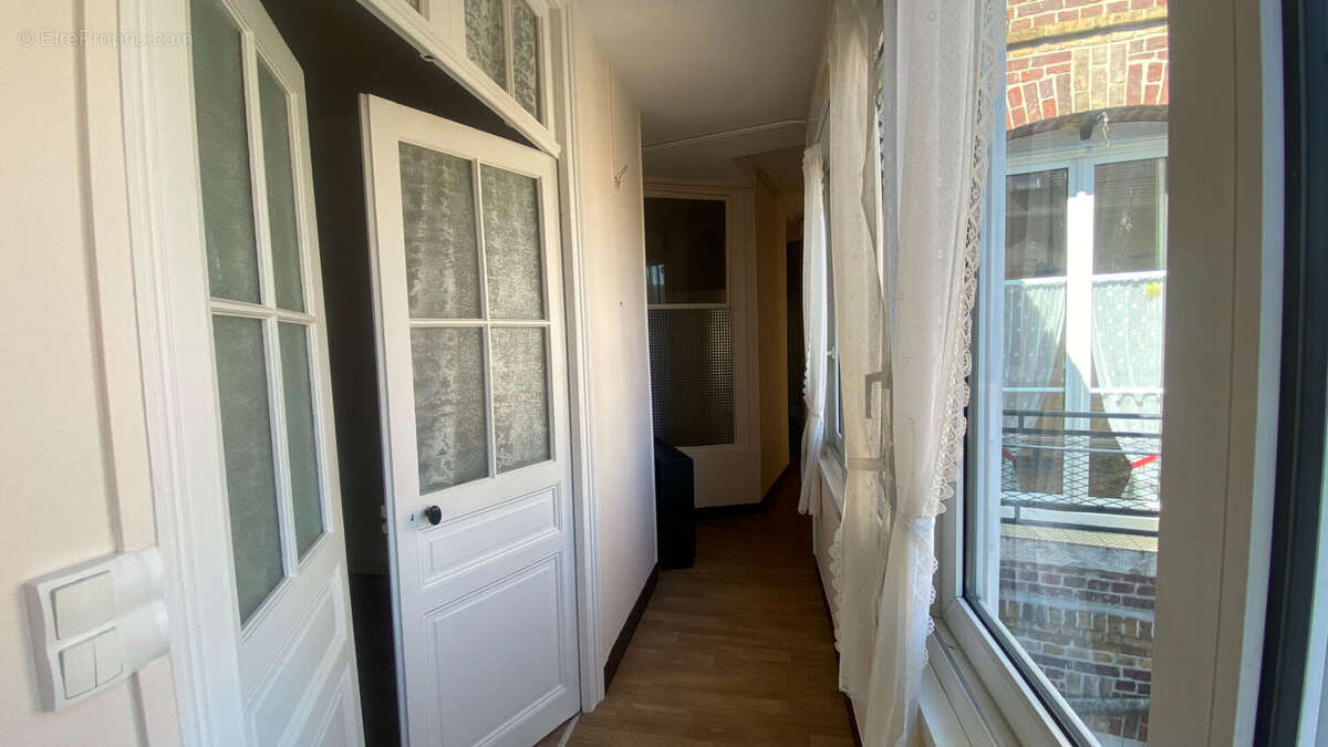 À VENDRE, Élégant appartement de 94 m² au coeur de Dieppe - photo 3