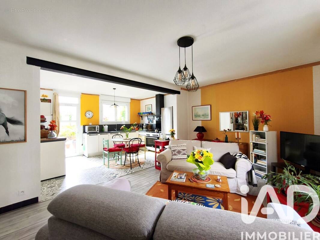 Photo 1 - Maison à MONTEBOURG