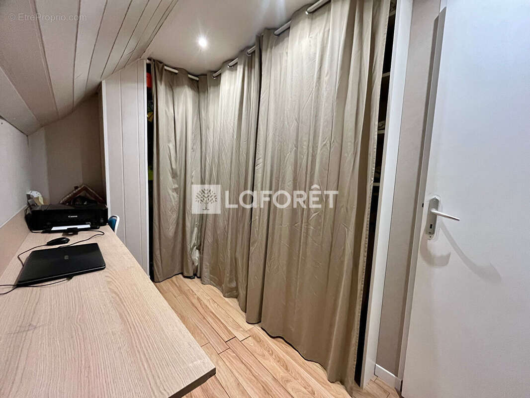 Maison à BALAGNY-SUR-THERAIN