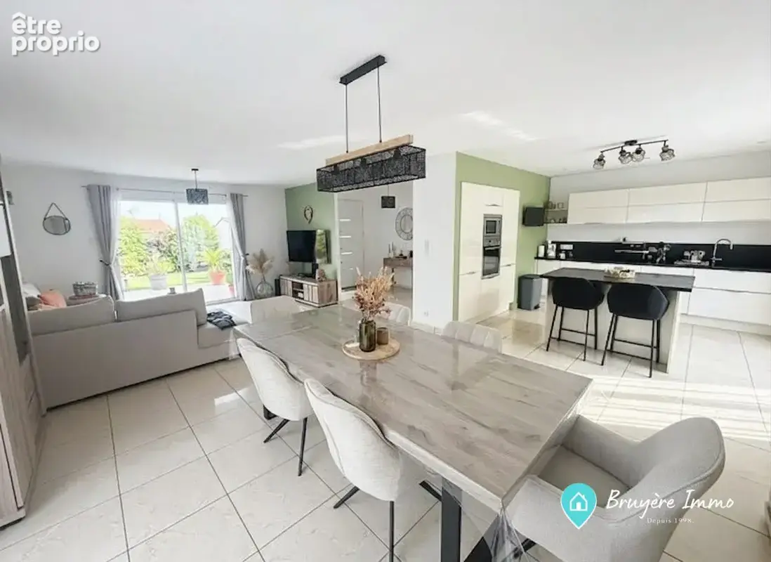 Maison 135 m² à Buire  - photo 2