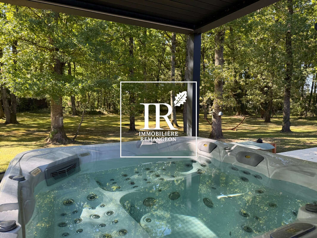 Maison 135 m² à Theillay  - photo 3