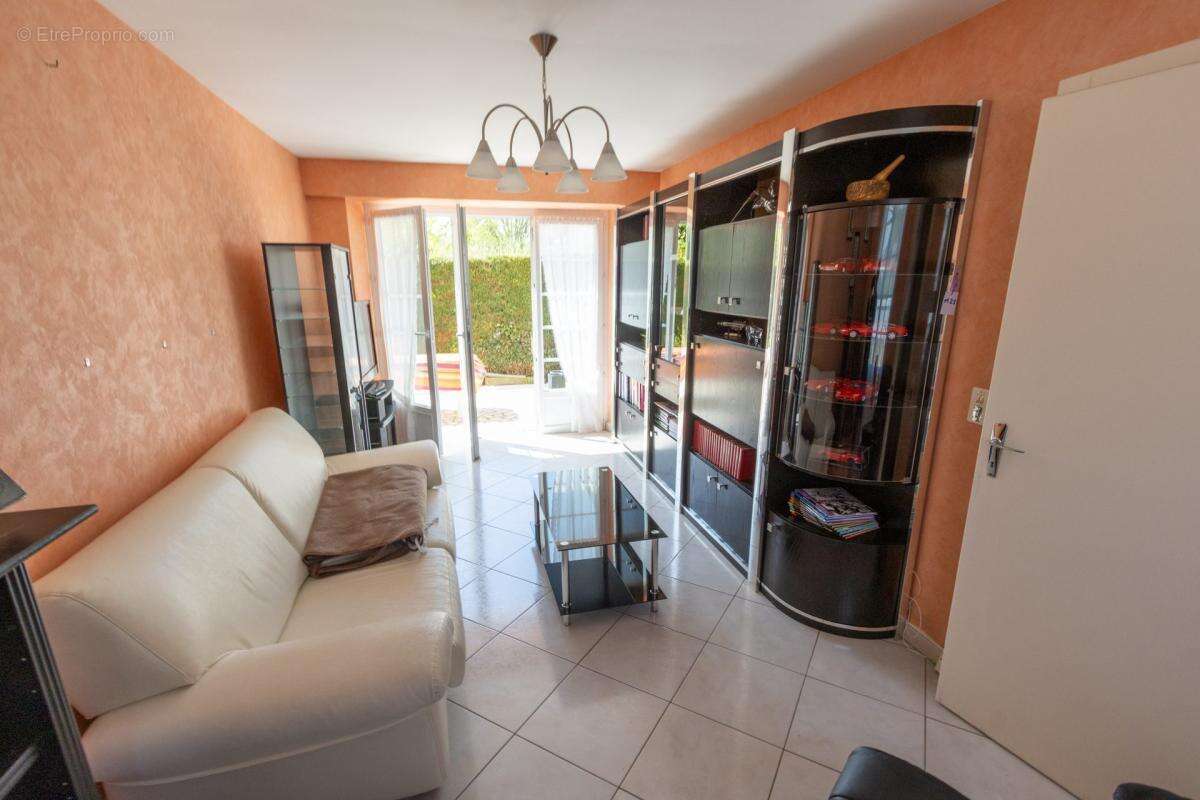 Maison à CONNERRE