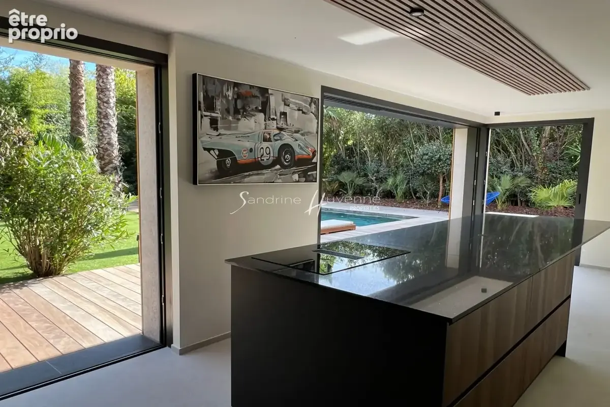 Maison 5 pièces à vendre à La Croix-Valmer (83420) - photo 6